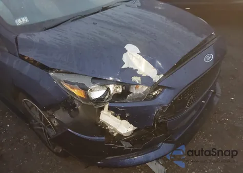 2017 Ford Focus St z USA, uszkodzony, nr VIN 1FADP3L98HL240759